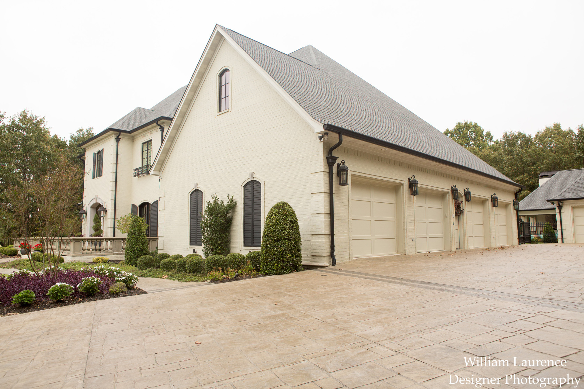 We are under construction with the same house. Butler Ridge House Plan Pictures - Nelson Design Group House Plan 1290 Cascata European House Plan